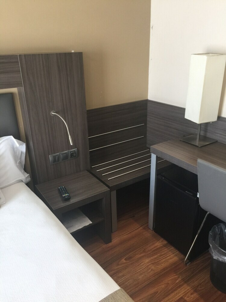 Hotel Oasis