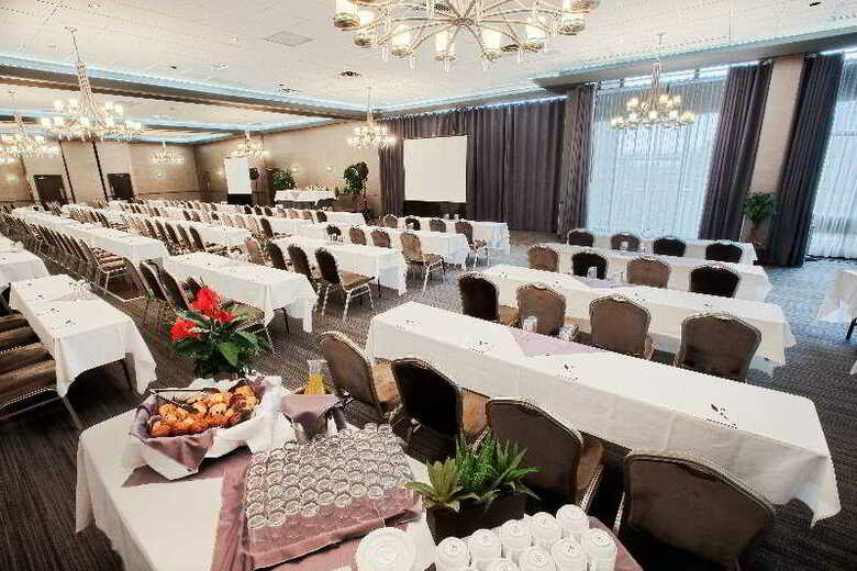 Hotel Travelodge Convention Centre By Wyndham Quebec