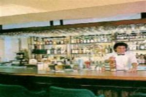 Barclay Hotel