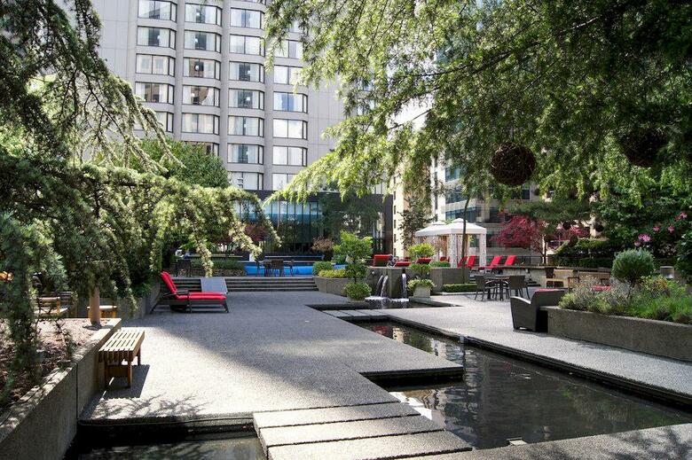 Four Seasons Hotel Vancouver
