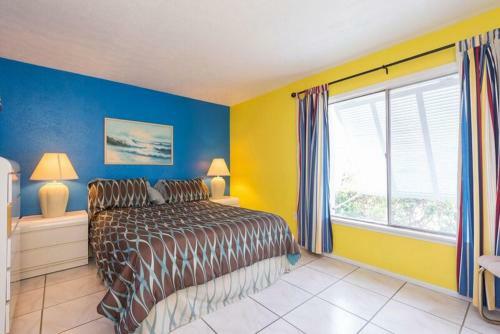 Bermuda Bay Beach Club