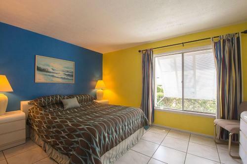 Bermuda Bay Beach Club