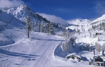 Hotel Squaw Valley Lodge