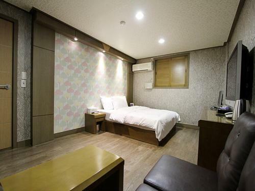 Motel Hotel Q Chuncheon