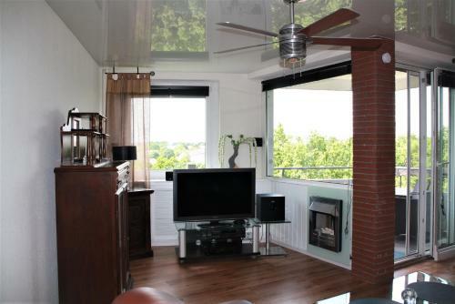 Luxurious Apartment With A Wonderful Panoramic View