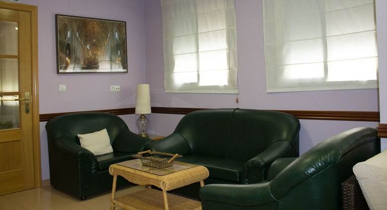 Hotel Dora