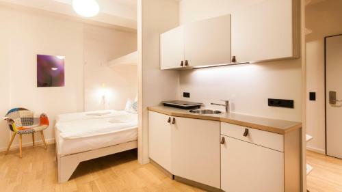 Aparthotel Room For Rent
