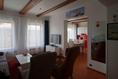 Sunnyhouse Apartments