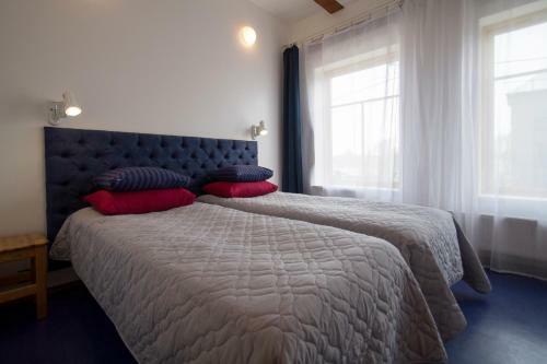 Sunnyhouse Apartments