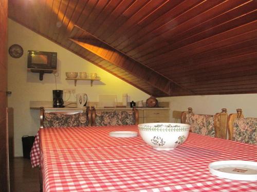 Hostal Chalet Catton