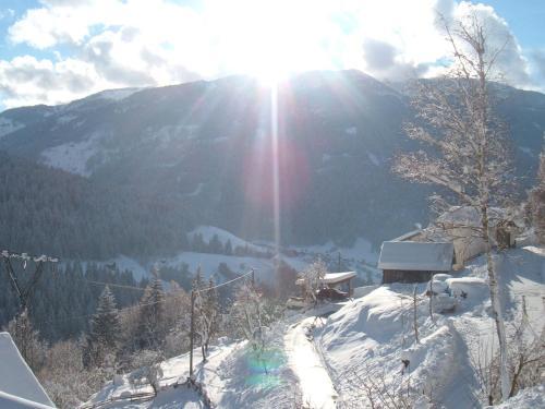 Hostal Chalet Catton
