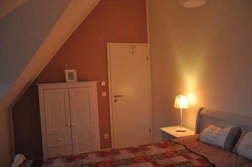 Emilias H�s, Reethaus In Der Bucht Von Wismar
