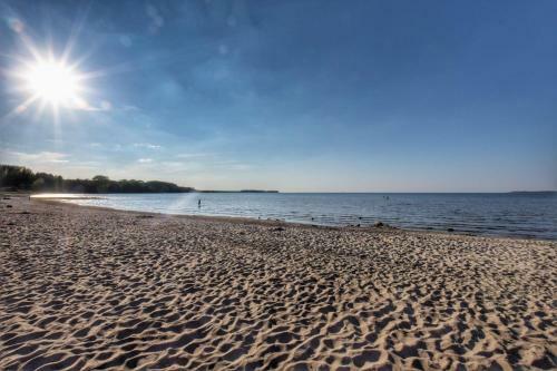 Emilias H�s, Reethaus In Der Bucht Von Wismar