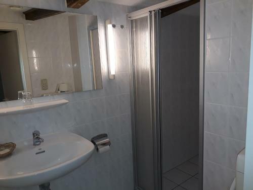 Hostal Richnow`s Bett Und Bike Ehem. Landgasthof