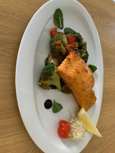 Hotel And Restaurant Bergschl�sschen