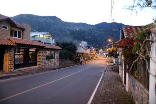 Bed & Breakfast Hospedaje Higueron