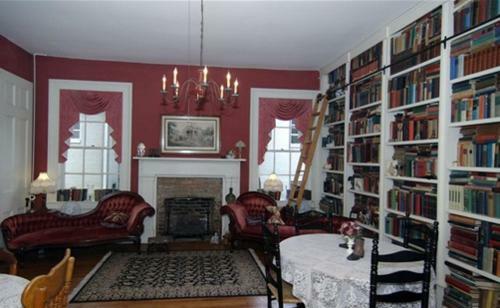 Hall Place Bed & Breakfast
