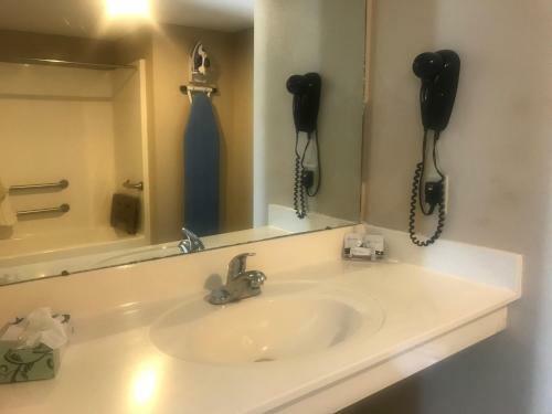 Motel Carom Inn