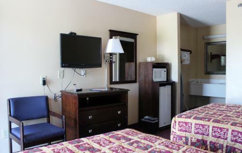Motel Carom Inn