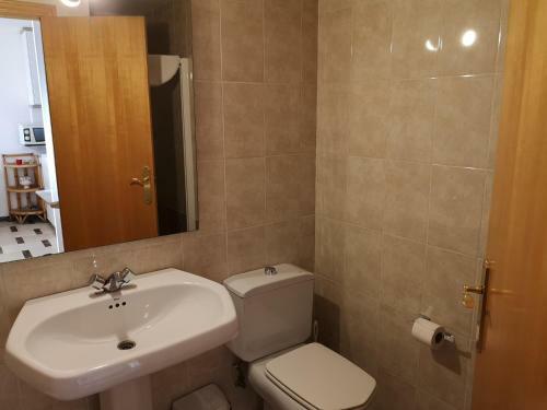 Acogedor Apartamento Frente Al Mar Con Piscina
