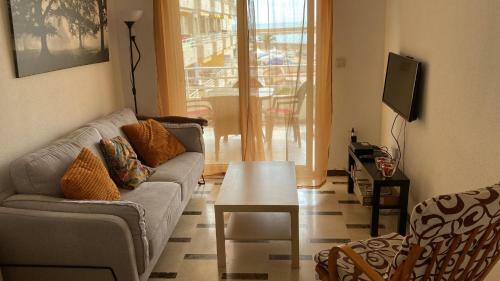Acogedor Apartamento Frente Al Mar Con Piscina