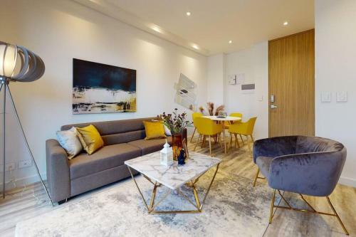 Apartamento Espectacular Apto Con Balc�n