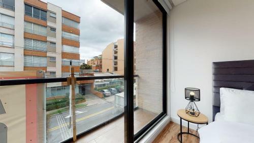 Apartamento Apto de Dos Habitaciones Con Balc�n