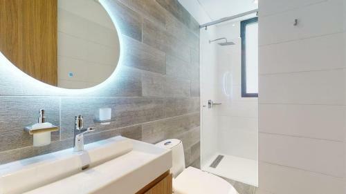 Apartamento Apto de Dos Habitaciones Con Balc�n