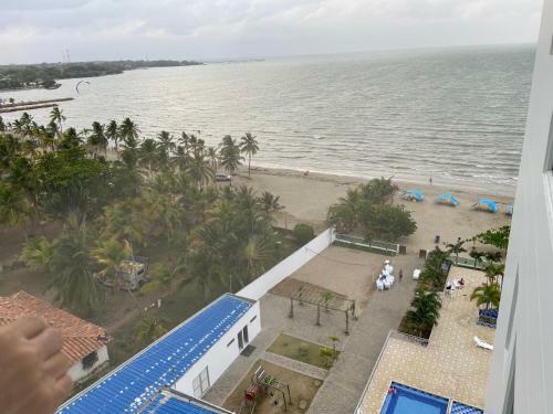 Apartamento Con Balcon Y Vista Al Mar En Cove�as