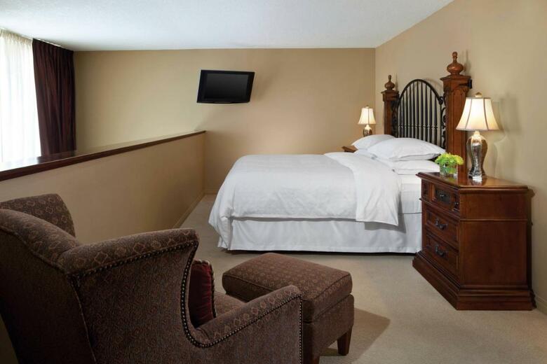 Sheraton Red Deer Hotel