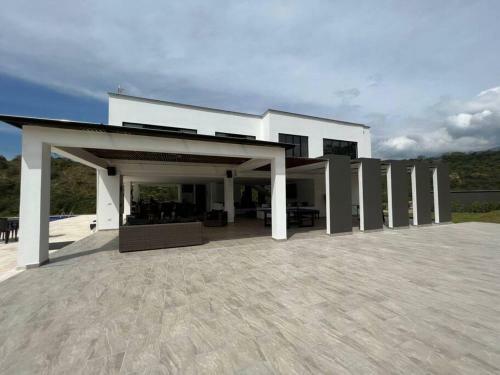 Archi Finca