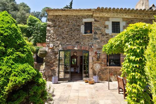 Casa Can Burjats Con Piscina Y Chimenea
