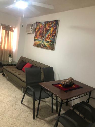 Apartamento Departamento En Zona Dorada A 2 Cuadras de La Playa
