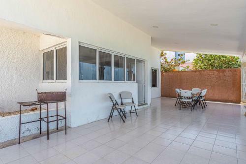 Casa La Roca A La Orilla Del Mar Yucatan