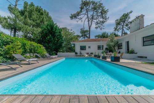 Villa Avec Piscine Proche de La Plage, Chiberta