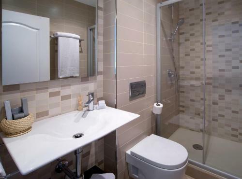 Hostal Blanc Guest House