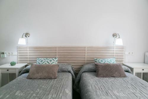 Hostal Blanc Guest House