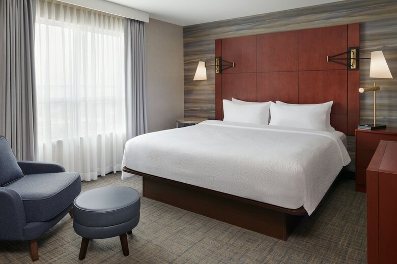 Hotel Residence Inn By Marriott Calgary Airport