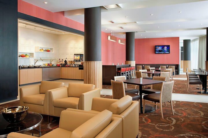 Hotel Residence Inn By Marriott Calgary Airport