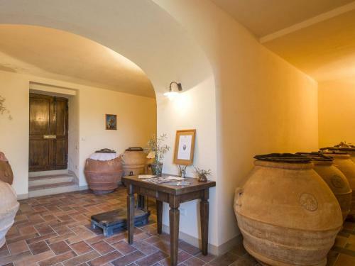 Rural Apartment In Castelfiorentino With Private Terrace