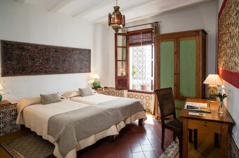 Hotel La Casa Del Califa