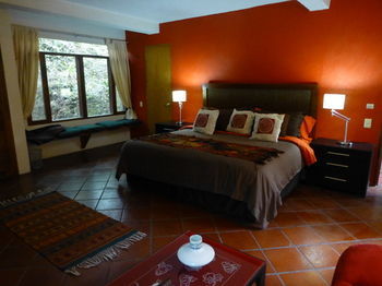 Hotel La Casa Del Rio