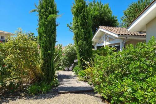 Magnifique Villa Avec Jardin Proche de La Plage