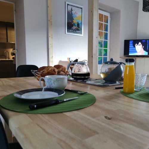 Apartamento Lamatacam, T3, Rdc, 2 Chamb. Centre Argel�s Gazost