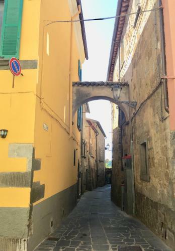 Hostal Alessia Guest House
