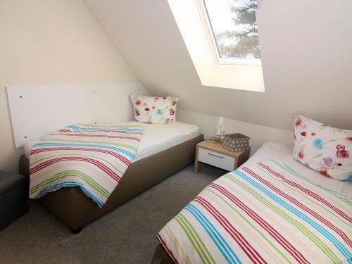 Apartamento Holiday Home Strandloper Zinnowitz - Dos08107e-dya