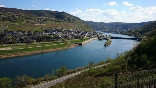 Apartamentos Ferienwohnungen Am Bruttiger Moselsteig