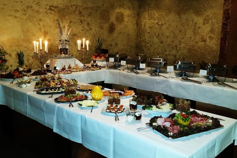 Aga's Hotel