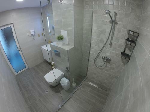 Hotel Lotos
