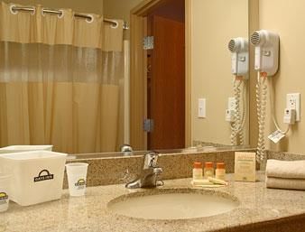 Motel Days Inn & Suites Niagara Falls/buffalo